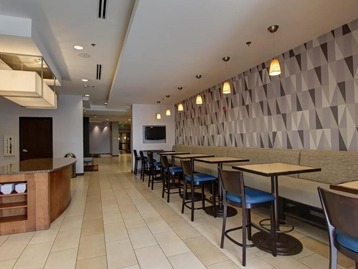 ไฮแอท เฮาส์ ชิคาโก วอร์เรนวิลล์ Hotel Warrenville ภายนอก รูปภาพ