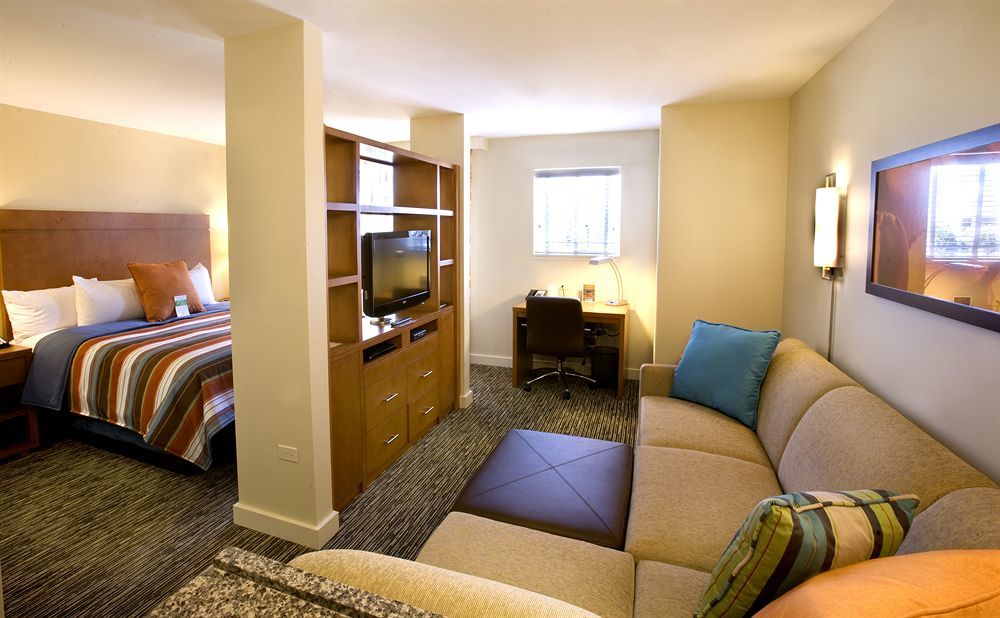 ไฮแอท เฮาส์ ชิคาโก วอร์เรนวิลล์ Hotel Warrenville ภายนอก รูปภาพ